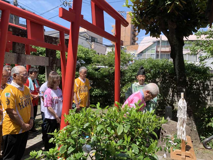 八橋神社で開催の福岡ソフトバンクホークス優勝祈願祭です